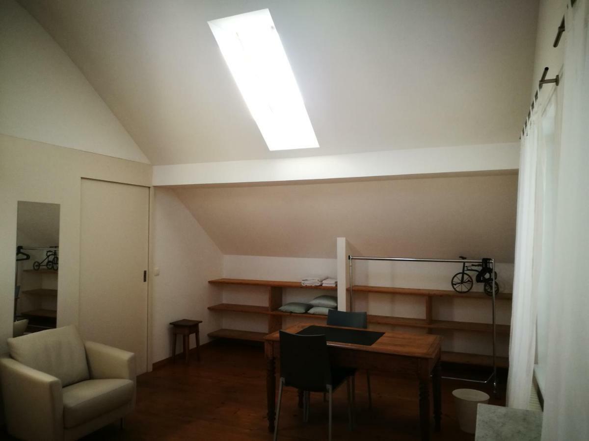 Rooms-Zimmer Нойхаузен-ам-Райнфалль Экстерьер фото